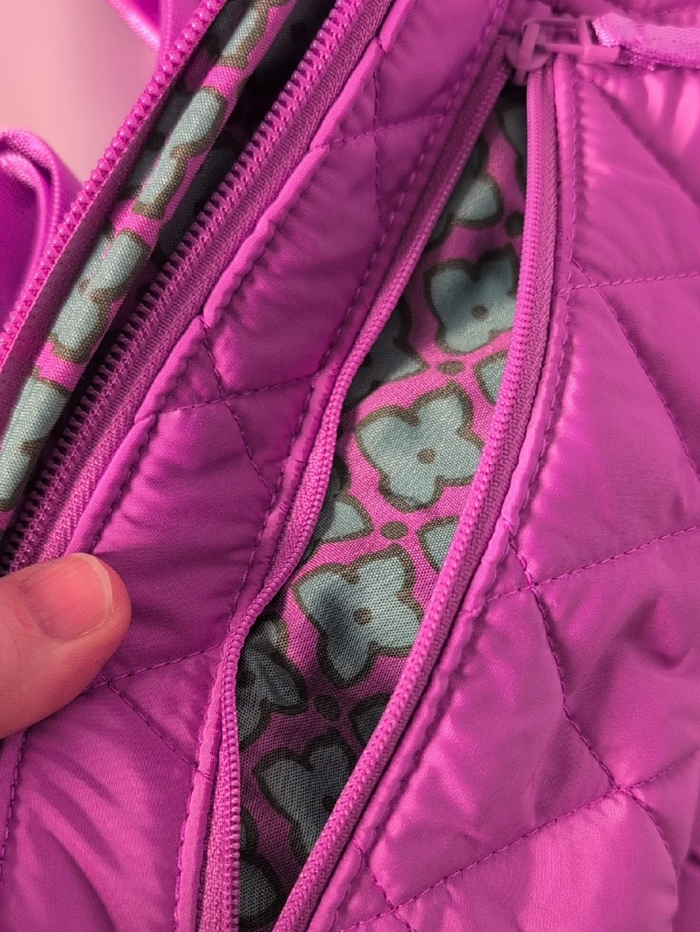 Vera Bradley Outlet Large Belt Bag in Irish Orchid Ultralight